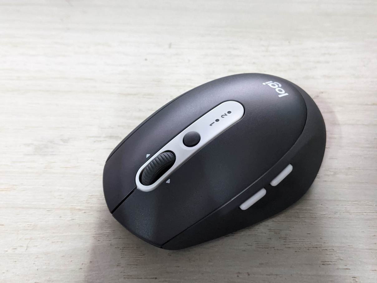Logitech M585 Review With Pros & Cons (2023 Updated!)