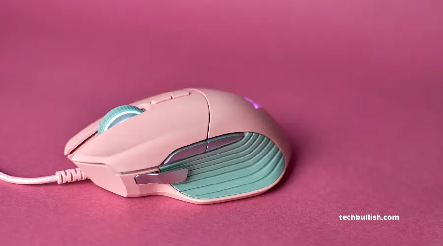 Image of a Gaming type of Computer Mouse